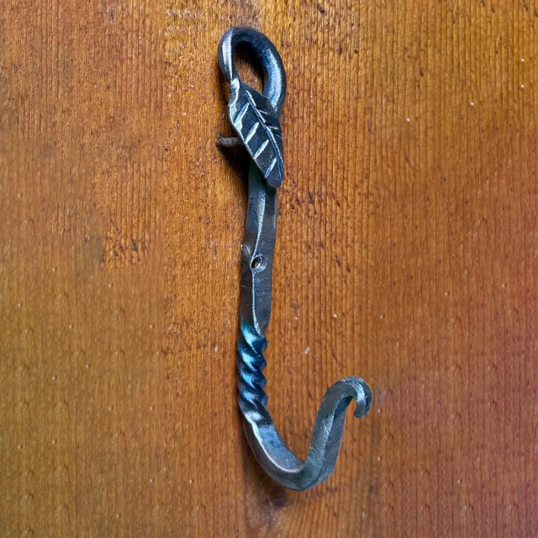 Make a Twisted Wall Hook BARN Catalog